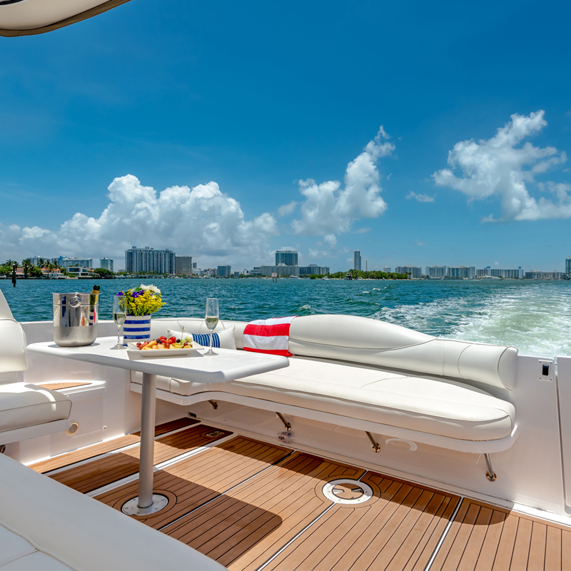 Recess Luxury Yacht