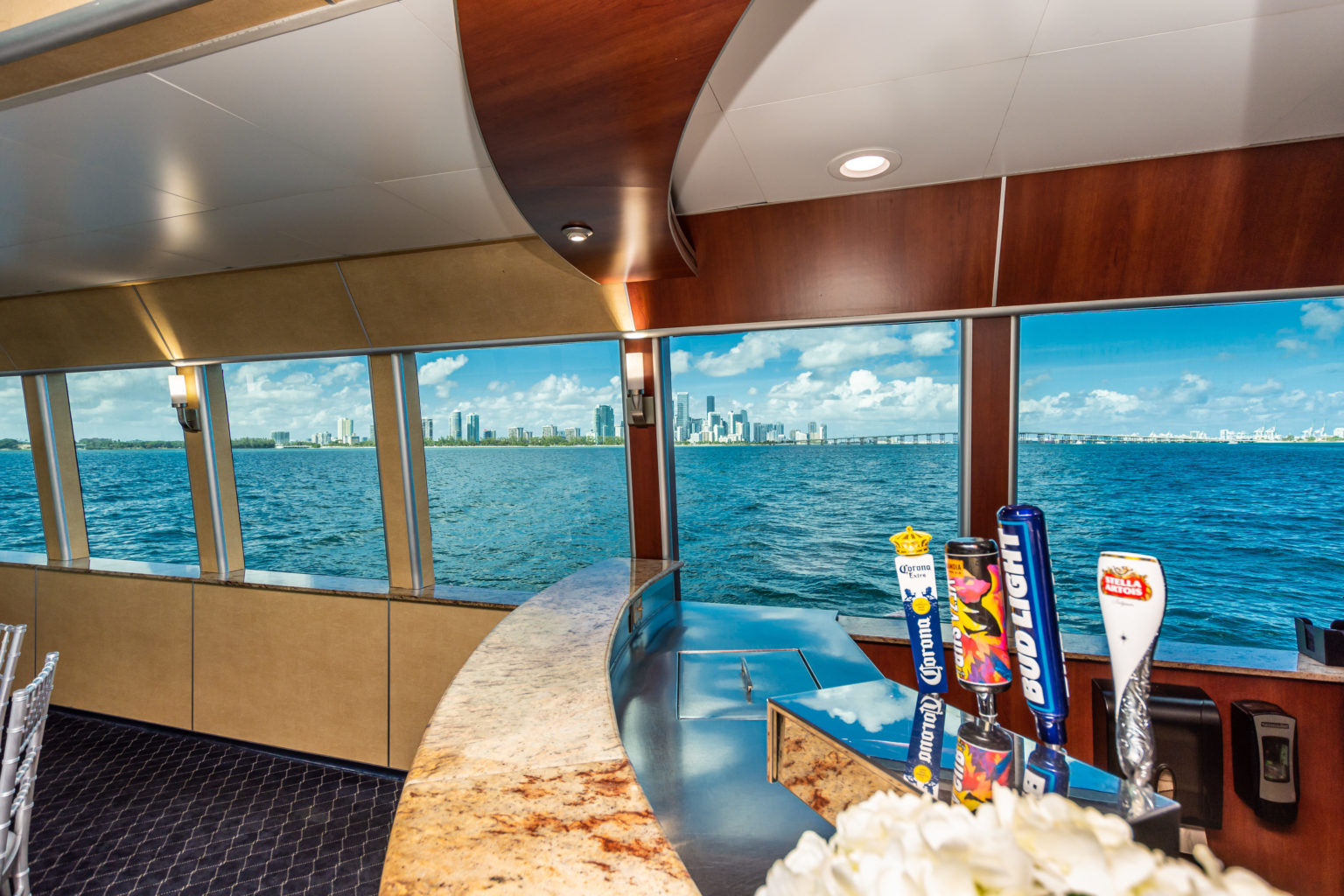 biscayne lady yacht charters services